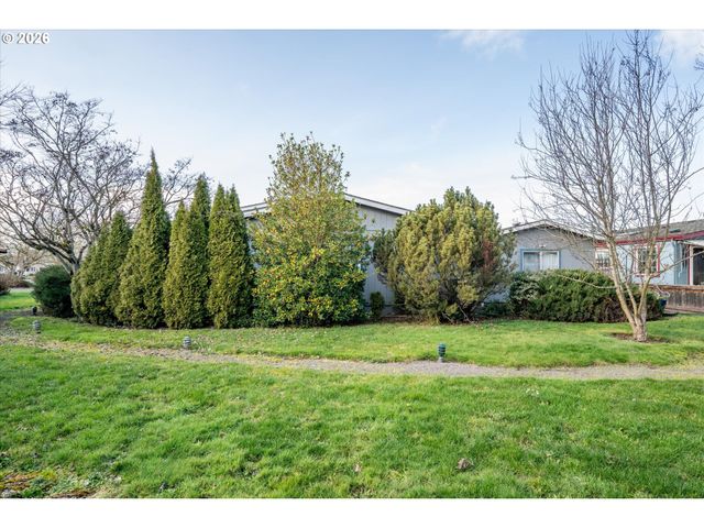 4055 ROYAL Ave 93, Eugene, OR 97402