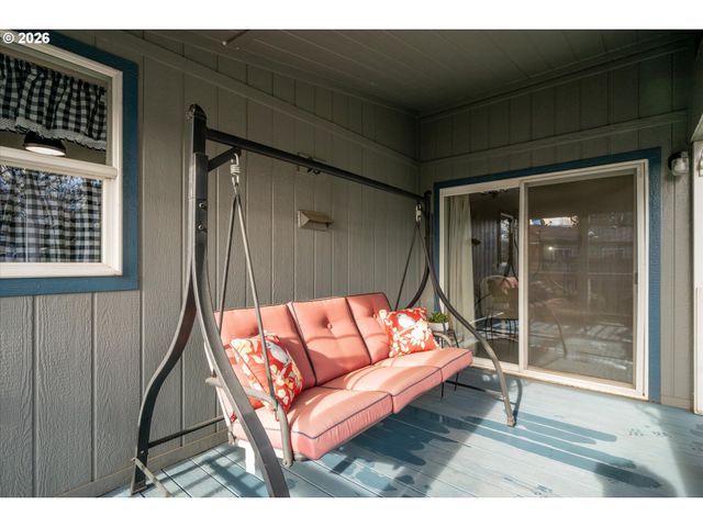 4055 ROYAL Ave 93, Eugene, OR 97402