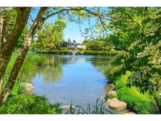 4055 ROYAL Ave 93, Eugene, OR 97402