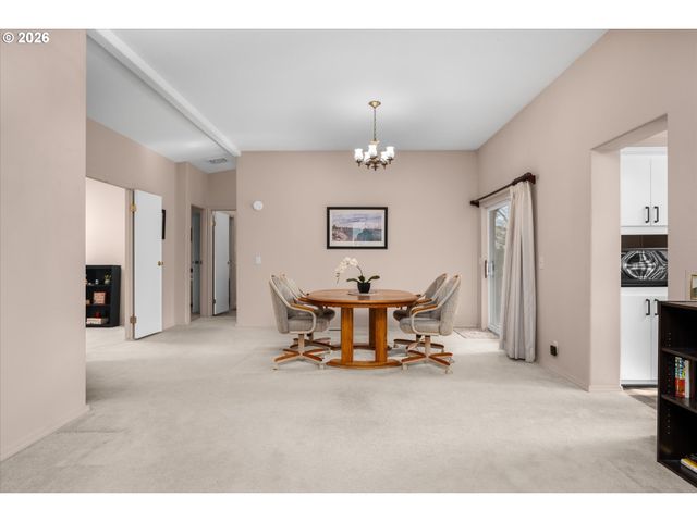 4055 ROYAL Ave 93, Eugene, OR 97402