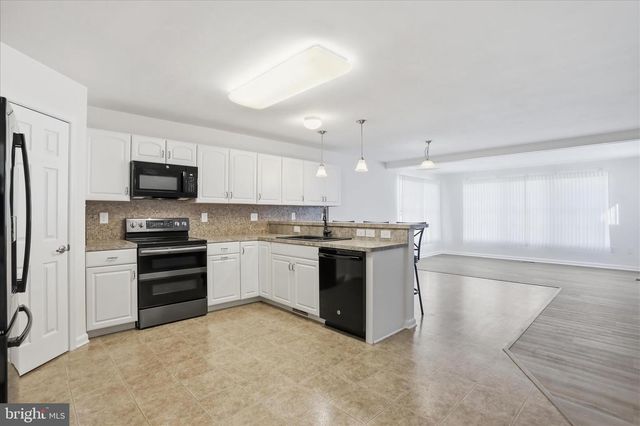 17938 CONSTITUTION CIR, Hagerstown, MD 21740