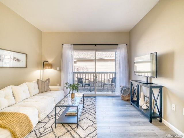 8438 Thunder Ridge Way 101, Highlands Ranch, CO 80126