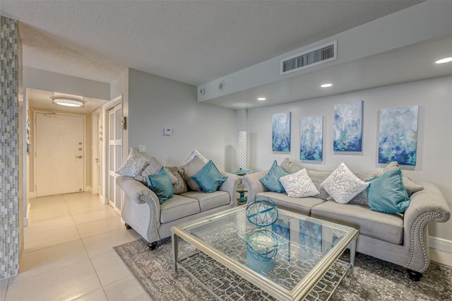 3900 Galt Ocean Drive 712, Fort Lauderdale, FL 33308