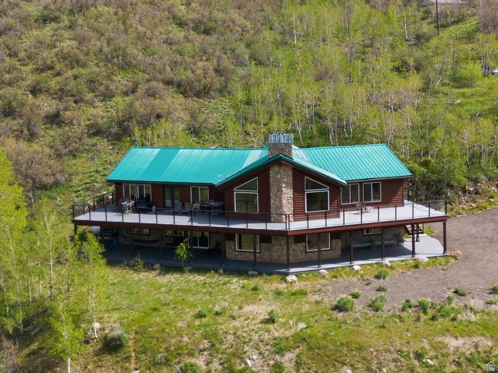 Image 2 of property listing at 6 BEAVER SPRINGS RANCHEROS, Oakley, UT 84055