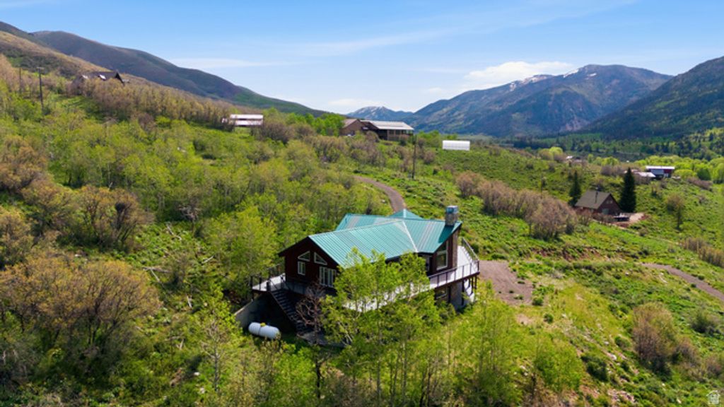 Image 53 of property listing at 6 BEAVER SPRINGS RANCHEROS, Oakley, UT 84055