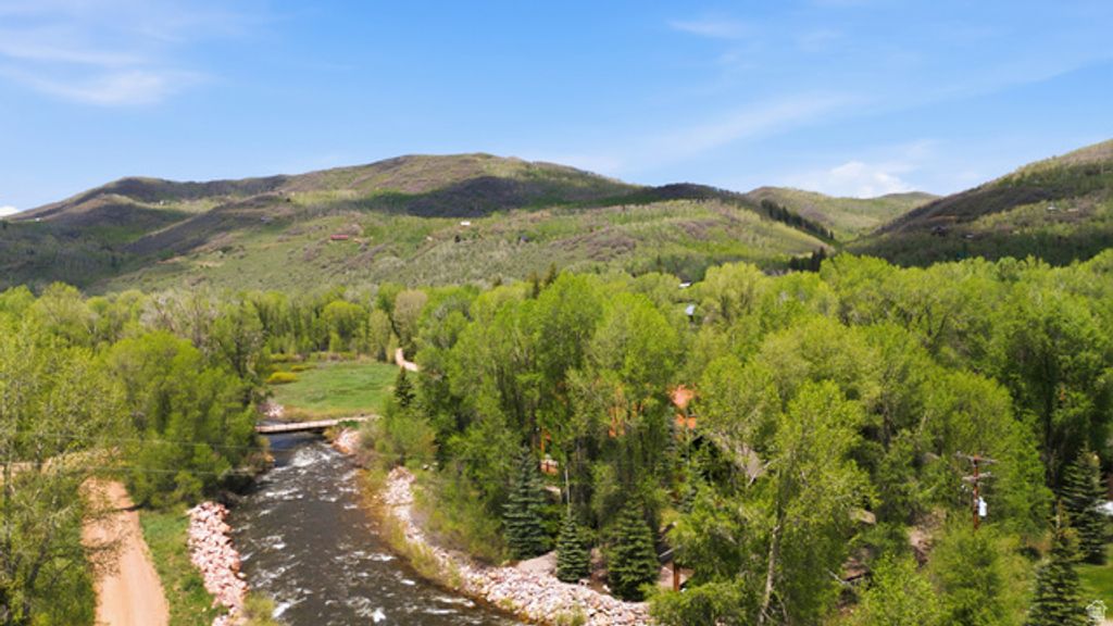 Image 64 of property listing at 6 BEAVER SPRINGS RANCHEROS, Oakley, UT 84055