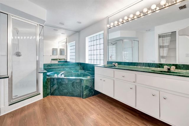 6856 NE 61ST AVENUE ROAD, Silver Springs, FL 34488