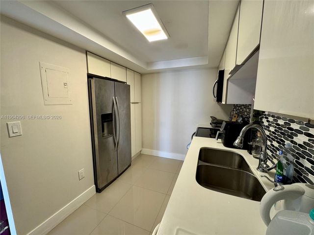 18011 Biscayne Blvd 1802, Aventura, FL 33160