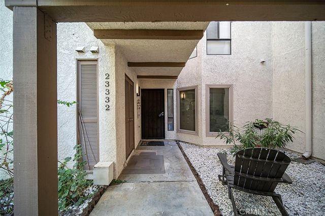 23332 Coso, Mission Viejo, CA 92692