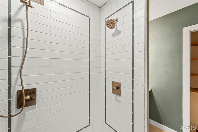 725 Randle Street, Edwardsville, IL 62025