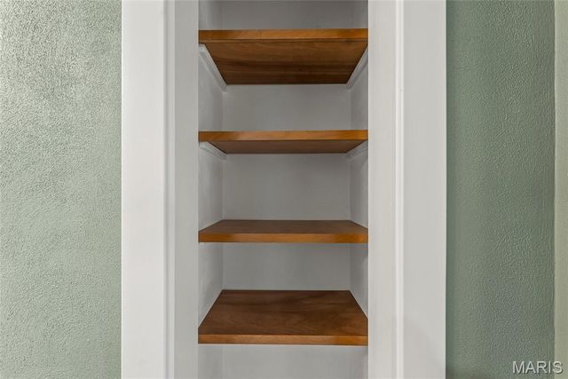 725 Randle Street, Edwardsville, IL 62025