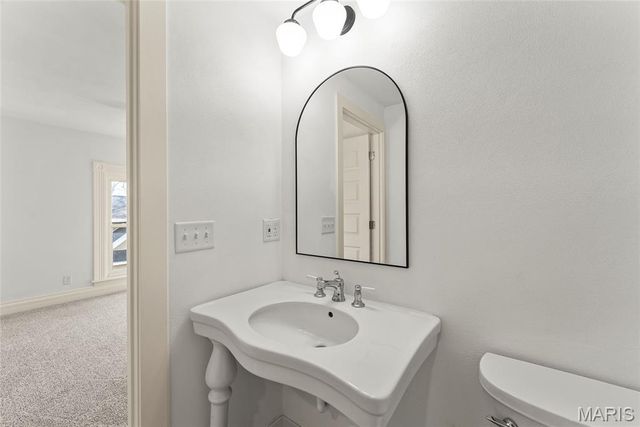 725 Randle Street, Edwardsville, IL 62025