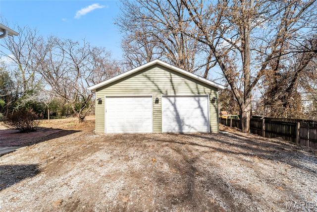 725 Randle Street, Edwardsville, IL 62025