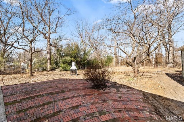 725 Randle Street, Edwardsville, IL 62025