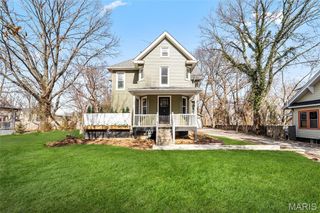 725 Randle Street, Edwardsville, IL 62025