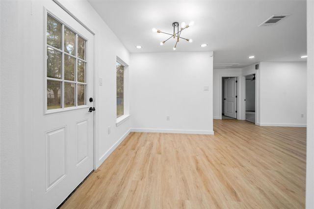 10414 Onslow Street, Houston, TX 77016