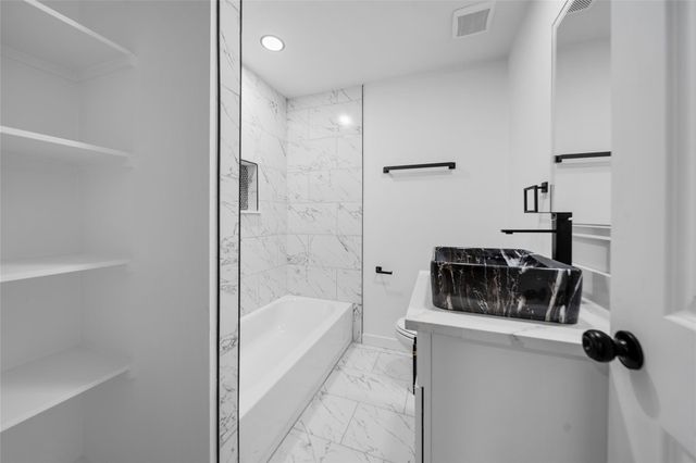 10414 Onslow Street, Houston, TX 77016