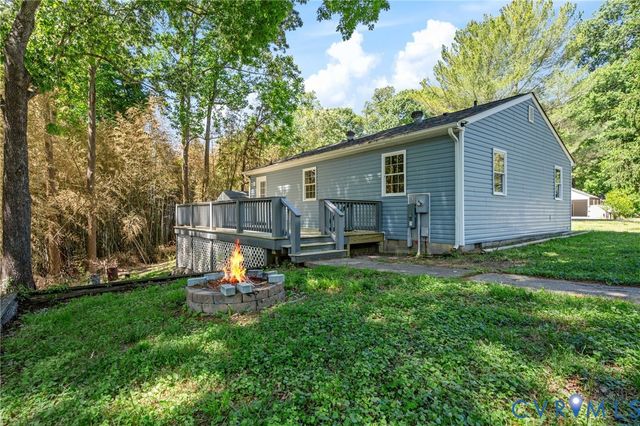 6701 Lakemont Rd, New Kent, VA 23141
