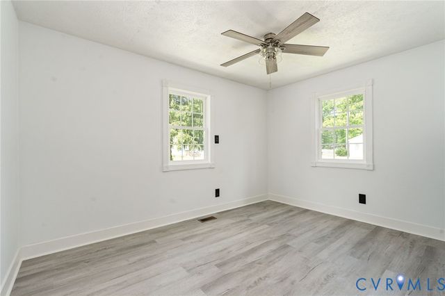 6701 Lakemont Rd, New Kent, VA 23141