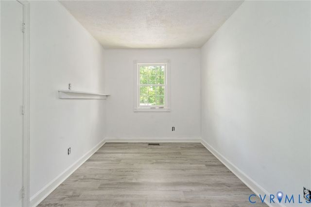 6701 Lakemont Rd, New Kent, VA 23141