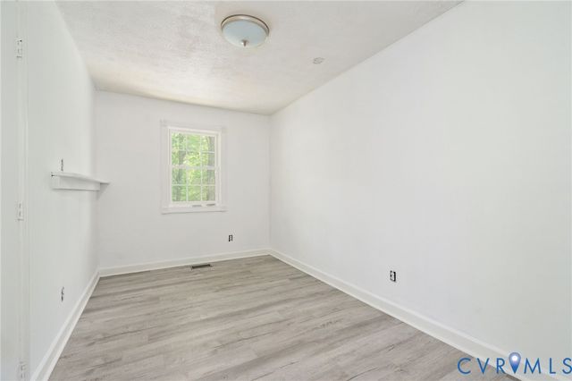 6701 Lakemont Rd, New Kent, VA 23141