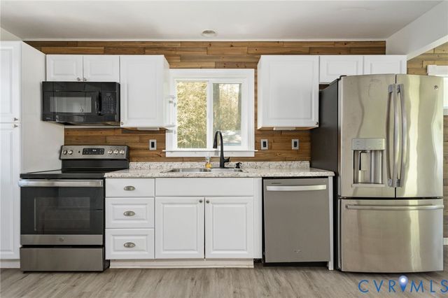 6701 Lakemont Rd, New Kent, VA 23141