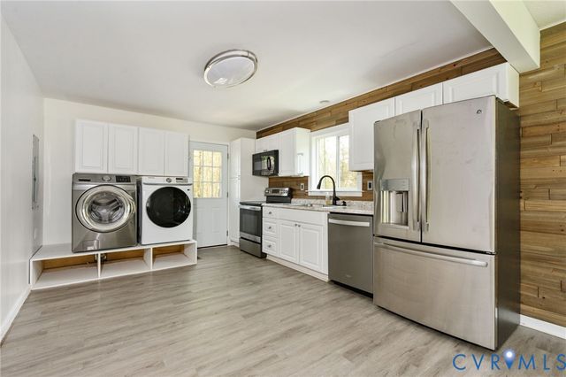 6701 Lakemont Rd, New Kent, VA 23141