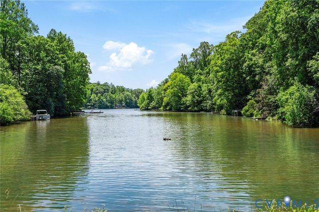 6701 Lakemont Rd, New Kent, VA 23141