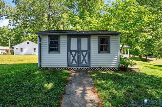 6701 Lakemont Rd, New Kent, VA 23141