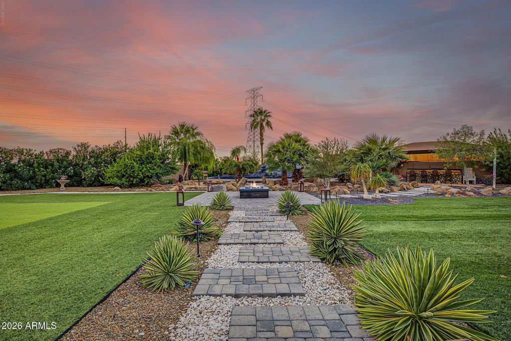 9183 W SHAMEL ASH Road, Peoria, AZ 85383 — photo 2