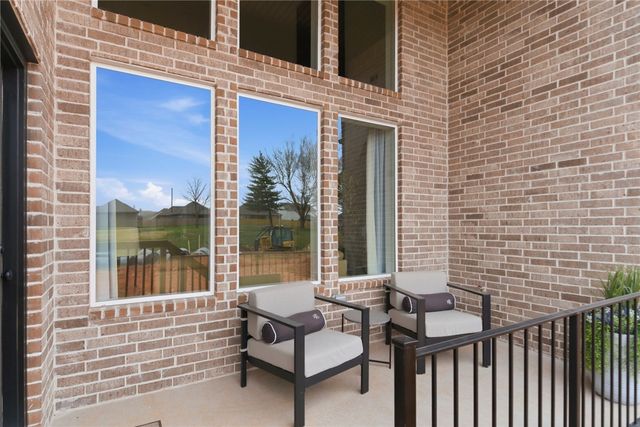 4762 W Succulent Street, Fayetteville, AR 72704