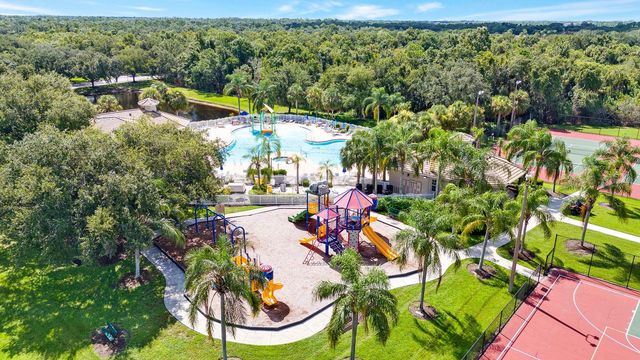 792 ROSEMARY CIRCLE, Bradenton, FL 34212