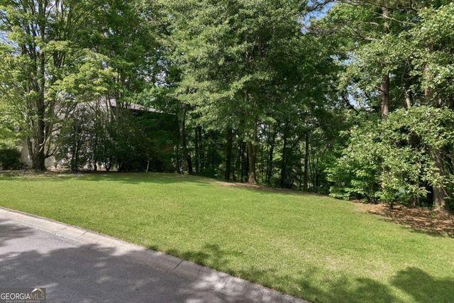 3274 Dunlap Drive, Gainesville, GA 30506
