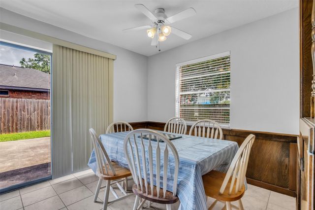 2421 Maxwell Lane, Deer Park, TX 77536