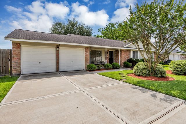 2421 Maxwell Lane, Deer Park, TX 77536