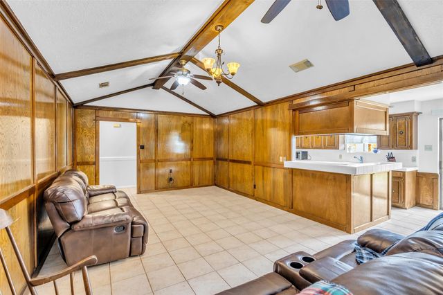 2421 Maxwell Lane, Deer Park, TX 77536