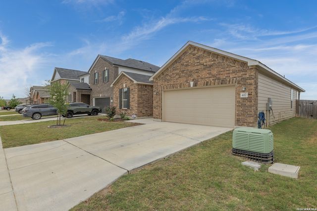 417 Cordova Crossing, Seguin, TX 78155