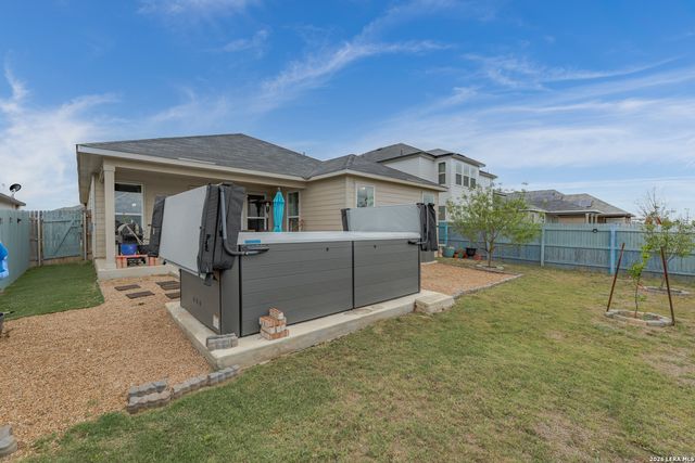 417 Cordova Crossing, Seguin, TX 78155