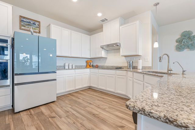 417 Cordova Crossing, Seguin, TX 78155