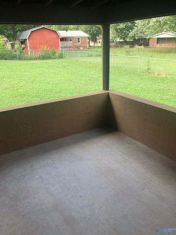 4504 Raton Blvd, Huntsville, AL 35810