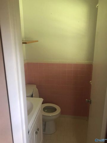 4504 Raton Blvd, Huntsville, AL 35810