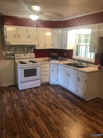 4504 Raton Blvd, Huntsville, AL 35810