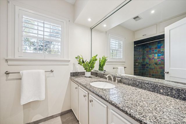 2409 Dryden Road, Houston, TX 77030