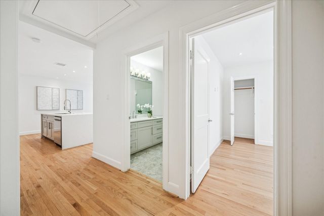 2409 Dryden Road, Houston, TX 77030