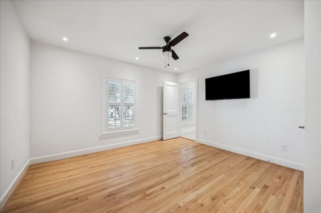 2409 Dryden Road, Houston, TX 77030