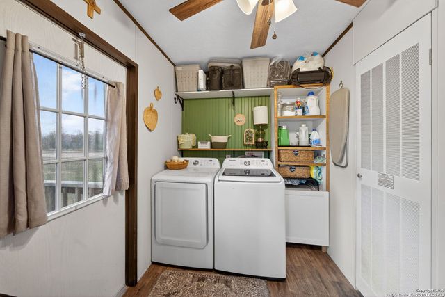 155 County Road 6712, Natalia, TX 78059