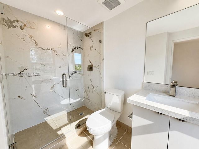 2511 Pierce Street 7, Hollywood, FL 33020