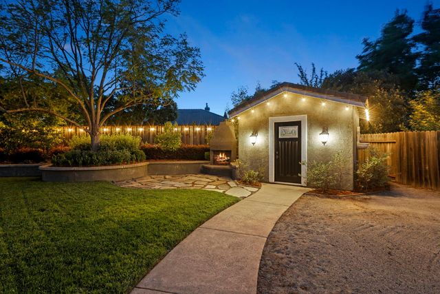 5730 Morningside Ct, Rocklin, CA 95677