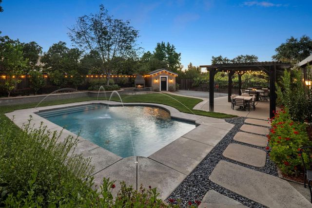 5730 Morningside Ct, Rocklin, CA 95677