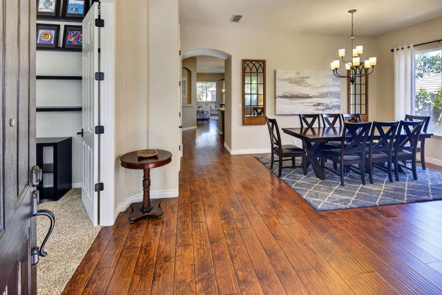 5730 Morningside Ct, Rocklin, CA 95677